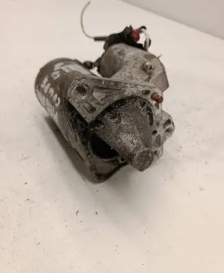 Renault Megane III Starter motor M000T45971ZT 8200665518