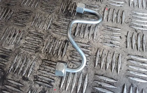 Nissan Qashqai Fuel injector supply line/pipe 