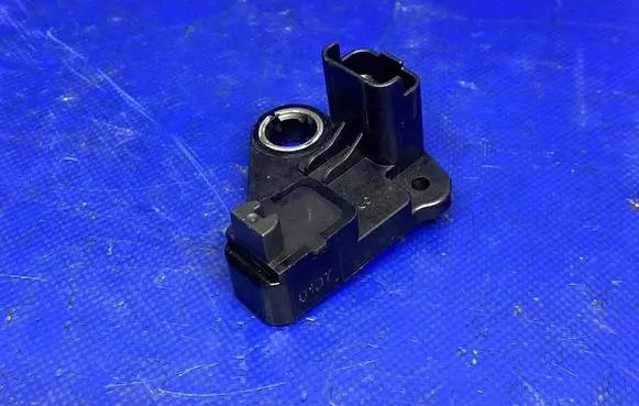 Ford Mondeo MK V Crankshaft position sensor BM516C315BB