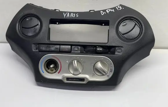 Toyota Yaris Climate control unit 7591970010