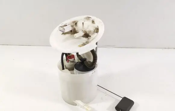 Ford Mustang VI In-tank fuel pump FR3Z9H307A