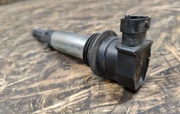 Cadillac SRX High voltage ignition coil 12583514