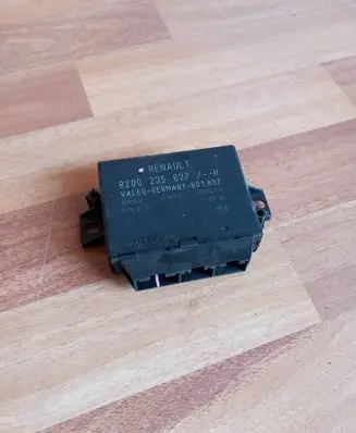 Renault Espace - Grand espace IV Parking PDC control unit/module 8200235627