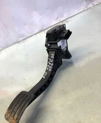 Peugeot 508 II Accelerator throttle pedal 86et614597825