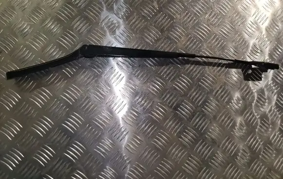 Volkswagen Golf V Front wiper blade arm 1Q1955409