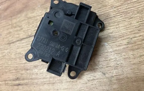 Renault Megane E-Tech Air flap motor/actuator 277315MP0A