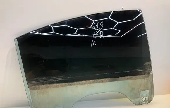 Mercedes-Benz CLS C219 Rear door window glass A2197350810 2197350810