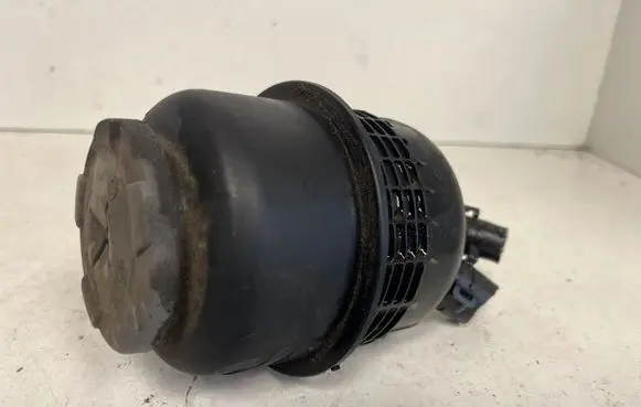 Power steering fluid tank/reservoir
