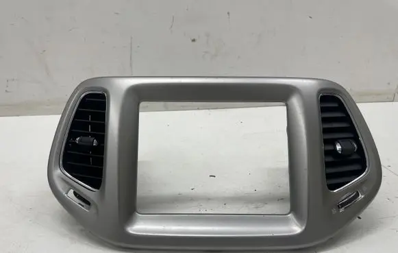 Jeep Compass Center console decorative trim 53235868 5UT63TRMAA