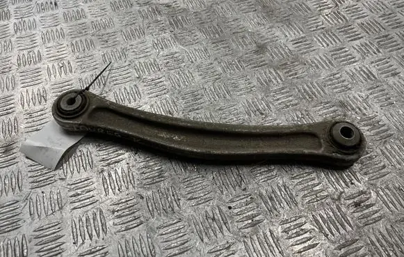 Volkswagen Touareg I Rear upper control arm/wishbone