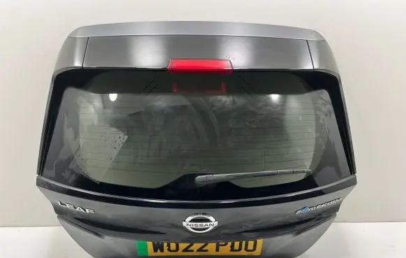 Nissan Leaf II (ZE1) Tailgate/trunk/boot lid