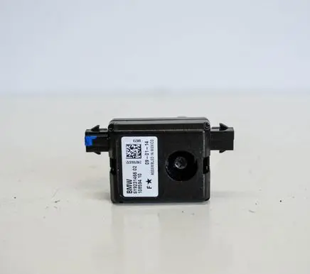 BMW 4 F32 F33 Aerial antenna amplifier 9231466