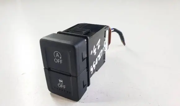 Suzuki SX4 S-Cross Traction control (ASR) switch 