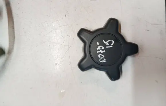 Volvo S60 Seat adjustment knob 08686047
