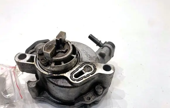 DS Automobiles 4 Vacuum pump 9804021880