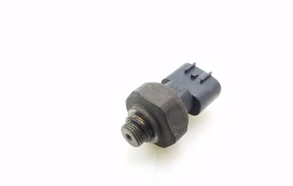 Air conditioning (A/C) pressure sensor