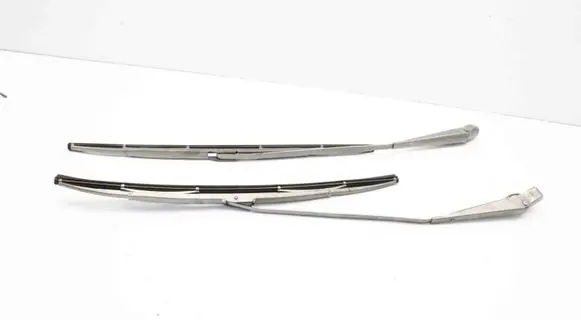 Mercedes-Benz SLC C107 Windshield/front glass wiper blade 