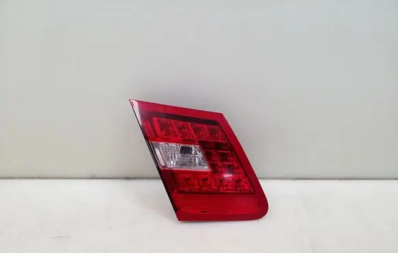 Mercedes-Benz E W212 Tailgate rear/tail lights A2129060158