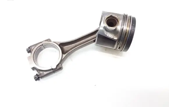 Skoda Octavia Mk2 (1Z) Piston with connecting rod