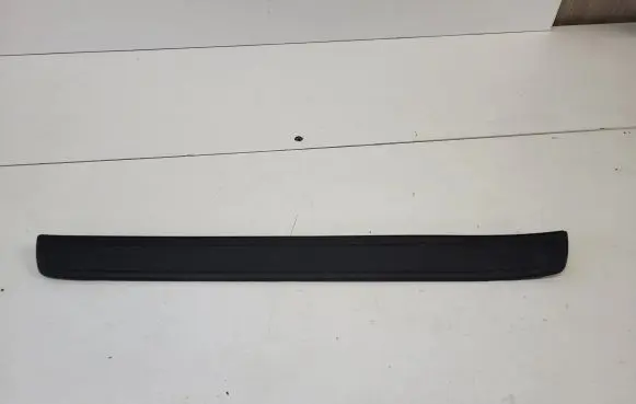Toyota Verso Rear sill trim cover 679160F010
