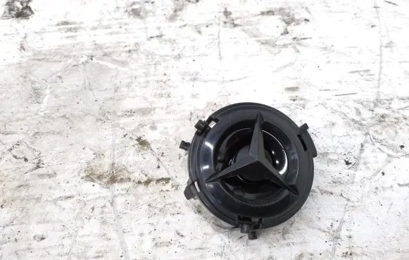 Front door high frequency speaker