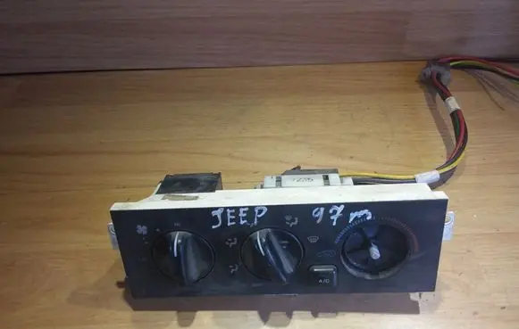 Jeep Cherokee Climate control unit 55035964