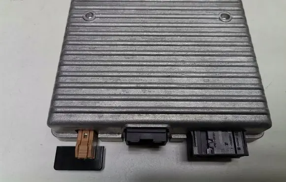 Opel Astra J Bluetooth control unit module 13353284