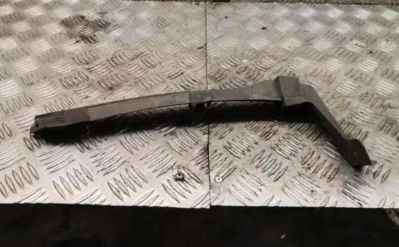 Seat Alhambra (Mk1) Front bumper mounting bracket 7m0807184b
