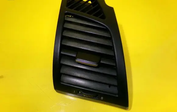 Dashboard side air vent grill/cover trim