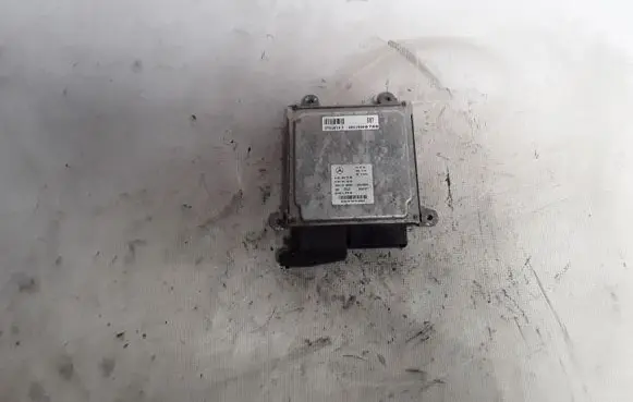 Mercedes-Benz Sprinter W906 Engine control unit/module A6519000700 A6519010600