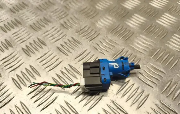 Mazda 5 Brake pedal sensor switch 