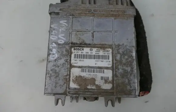 Volvo S40, V40 Engine control unit/module P30613695