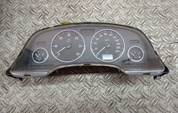 Opel Zafira A Speedometer (instrument cluster) Z0060208001 89419123