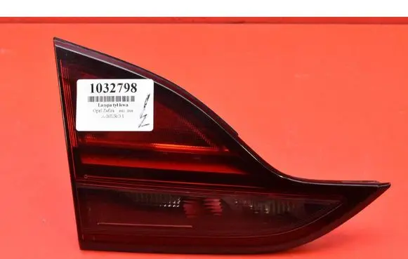 Opel Zafira C Rear/tail lights 39028598