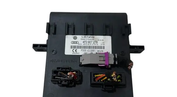 Audi Q7 4L Comfort/convenience module 4F0907279 4F0910279G F005V00581