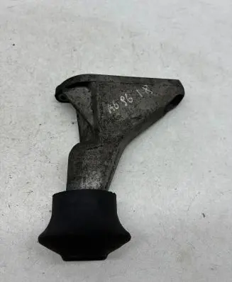Audi A6 S6 C4 4A Engine mounting bracket 4A0199349G