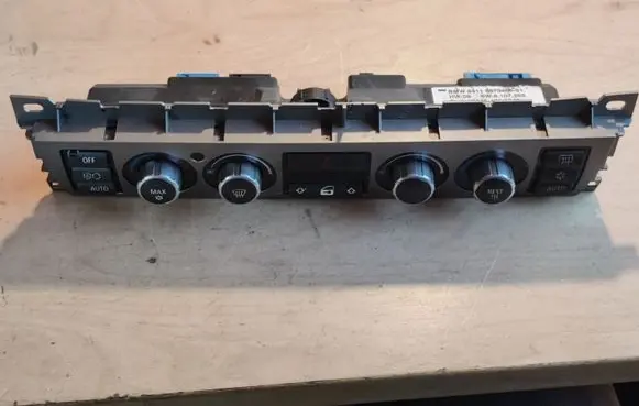 BMW 7 E65 E66 Climate control unit 6411697045601
