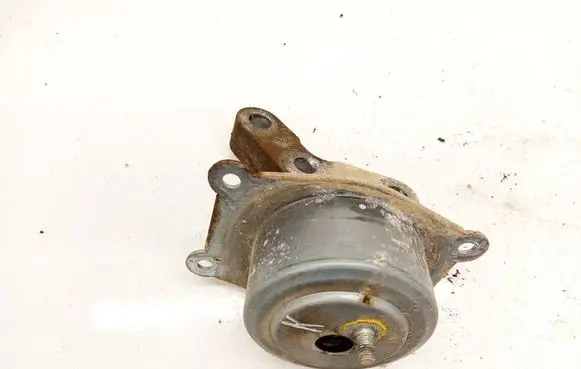Opel Zafira B Engine mount bracket 13159997