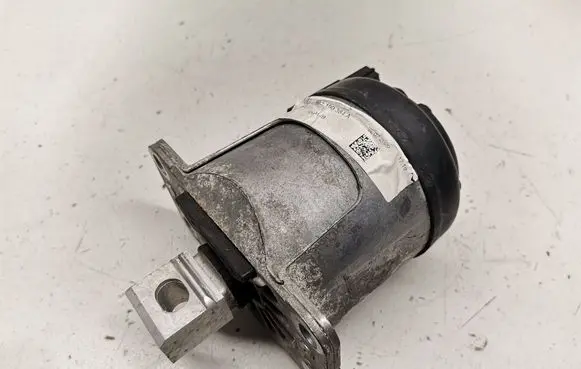 Porsche 911 992 Engine mount bracket 992199384A
