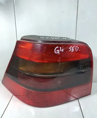 Volkswagen Golf IV Rear/tail lights 1J6945111T