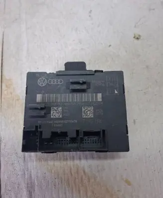 Audi A4 S4 B8 8K Door control unit/module 8K0959795A