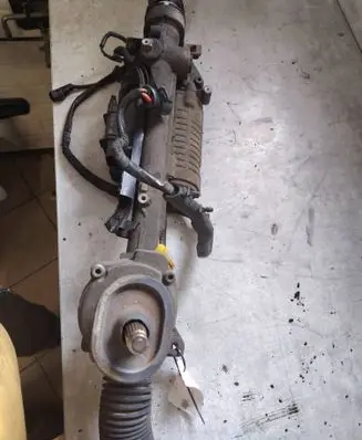 Volkswagen Touran I Steering rack 7805501209 846131