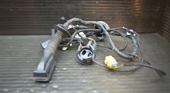 Audi A5 Sportback 8TA Front door wiring loom 8T8971029AP