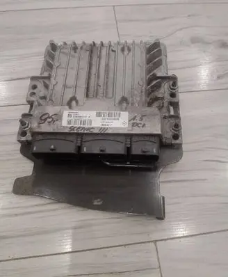 Renault Scenic III - Grand scenic III Engine control unit/module ECU 237100386R