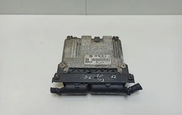 Volkswagen PASSAT B6 Engine control unit/module 03G906021NK