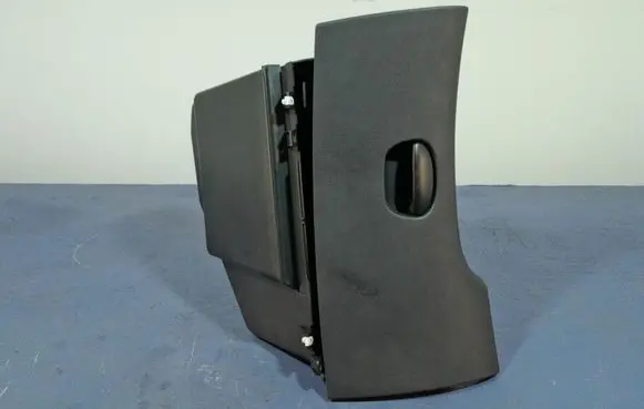 Peugeot 206+ Glove box 96864889