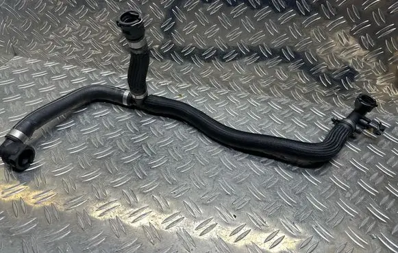 Renault Trafic III (X82) Engine coolant pipe/hose 144607175R
