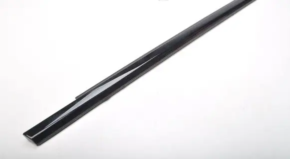 BMW i4 Rear door windshield rail 