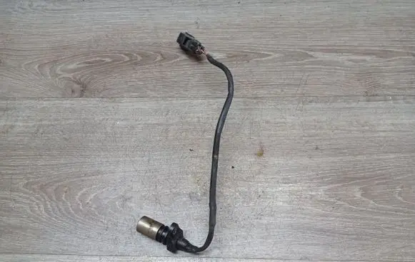 Volvo XC70 Crankshaft position sensor 1275599