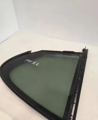 BMW 7 F01 F02 F03 F04 Rear vent window glass 7177655 16027610DE PEPPGF20